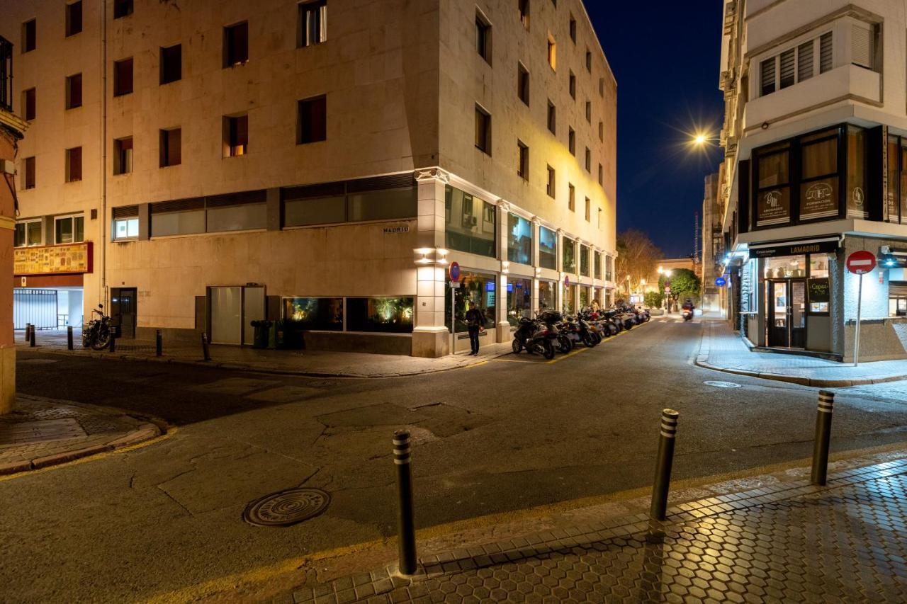 Ferienwohnung Centrico Con Magnificas Vistas Sevilla Exterior foto
